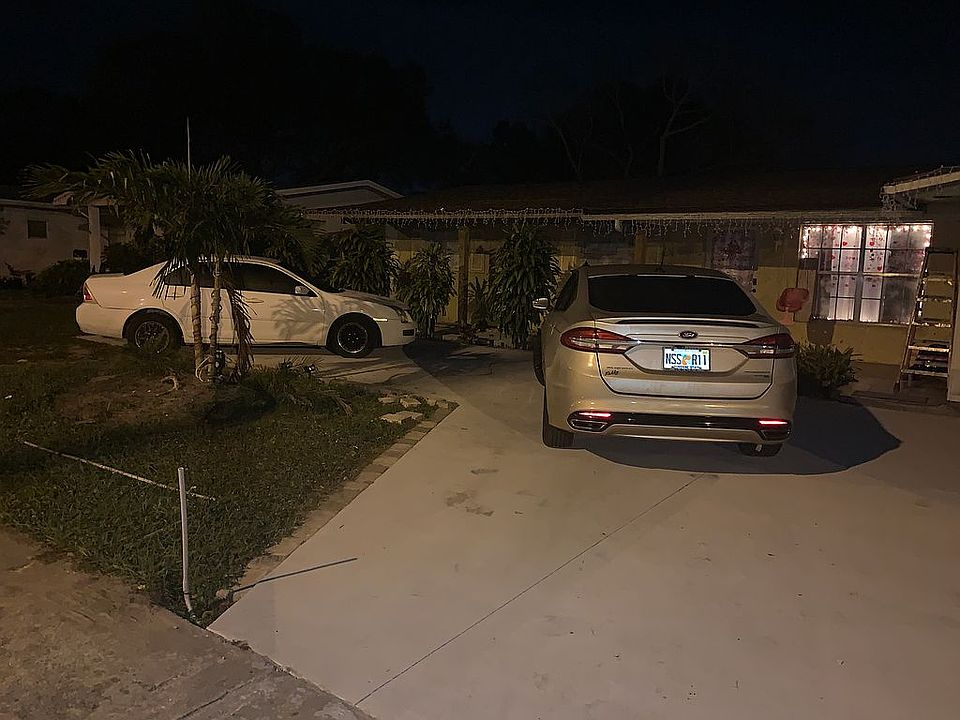 2nd image of 2609 Sarno Rd