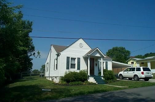 1st image of 115 Jones St