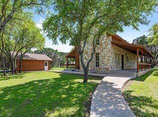 100 E Ridgewood Rd, Georgetown, TX 78633