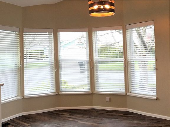 4th image of 1934 Hollyhock Ln SE #6