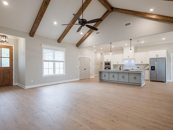 2nd image of 213 Orvis Ln