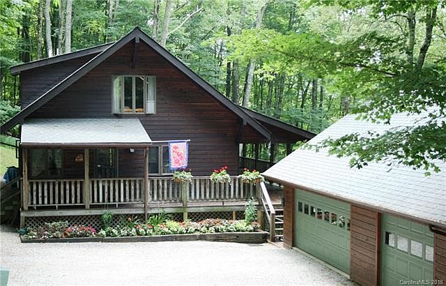 1st image of 544 Tearshirt Ln