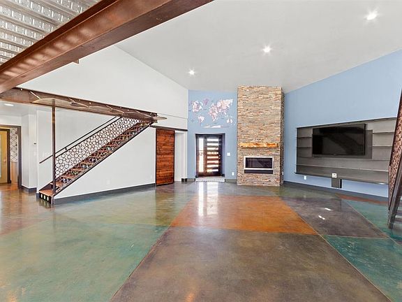 3rd image of 2192 Odelle Road