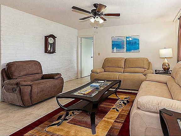 4th image of 8413 NW 26th Pl