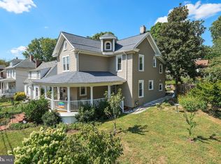 3008 Bunker Hill Rd, Mount Rainier, MD 20712