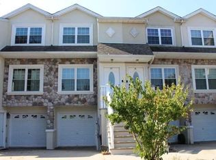 188 Dartmouth Loop #B, Staten Island, NY 10306