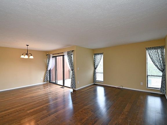 5th image of 8307 Coppernail Way #15-3