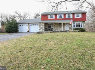 299 Cherry Blossom Dr, Southampton, PA 18966