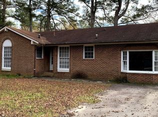 2810 Collingwood St, Spring Lake, NC 28390