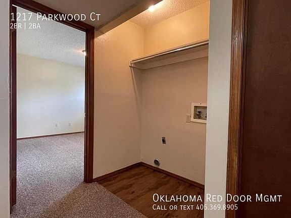 5th image of 1217 Parkwood Ct