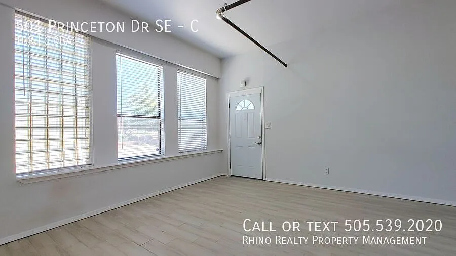 1 Bedroom Apartment Near CNM! — Photo 2