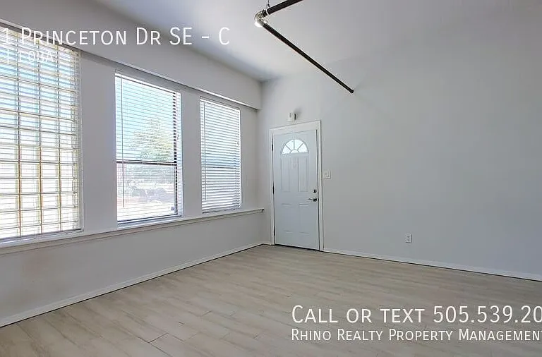 501 Princeton Dr SE #C — Photo 2