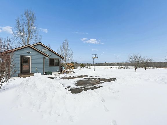 3rd image of 476 50th St