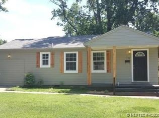 5720 E 3rd St S, Tulsa, OK 74112