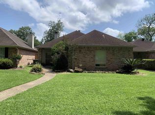 19 Sandelwood Trl, Beaumont, TX 77706