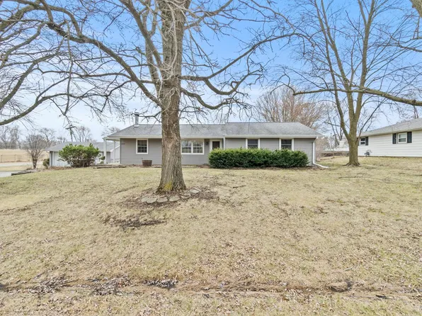 19215 W Dawson Ave, Romeoville, IL 60446