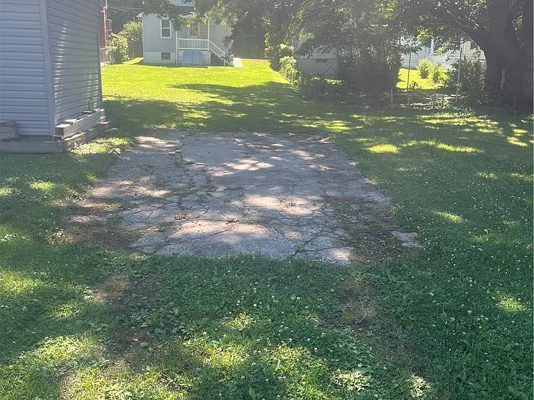 1839 Willow Park Rd — Photo 33