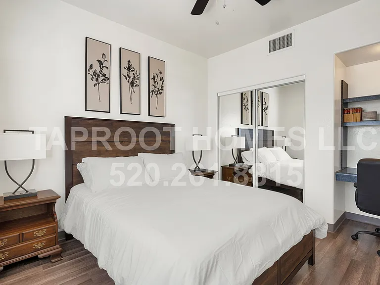730 E Lester St #2 — Photo 27