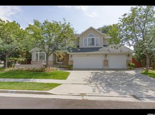 3084 E Ksel Dr, Sandy, UT 84092