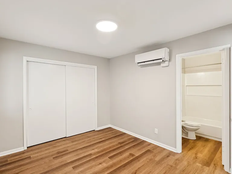 6228 Robertson Ave — Photo 9