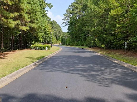 5th image of 109 Hawks Ct