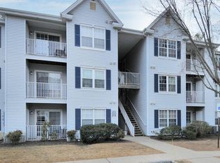 224 Stratford Pl, Bound Brook, NJ 08805