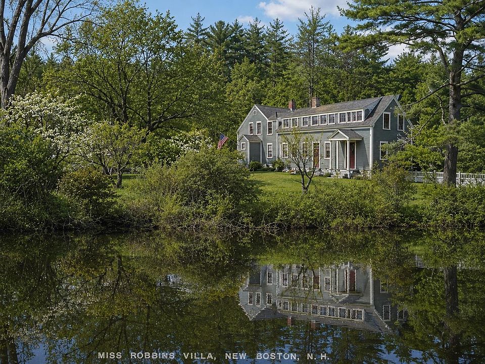 1st image of 41 W Lull Place