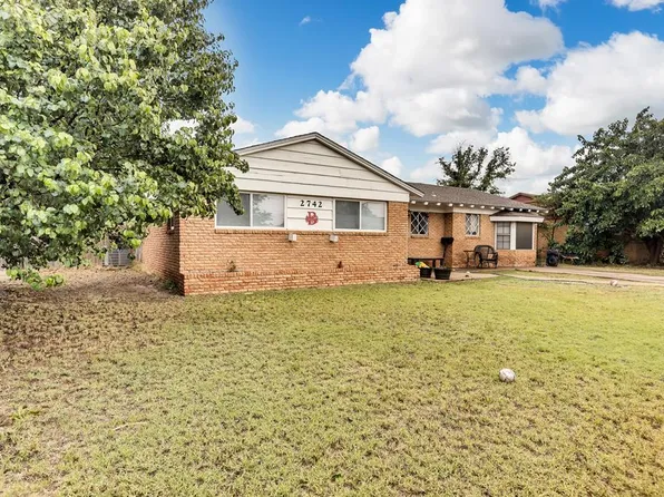 2742 E 11th St, Odessa, TX 79761
