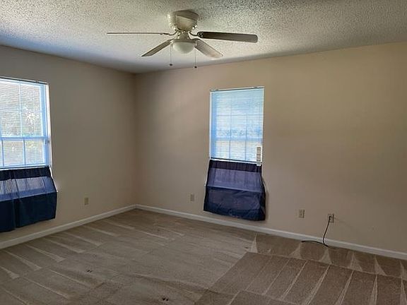 5th image of 1263 Hill St