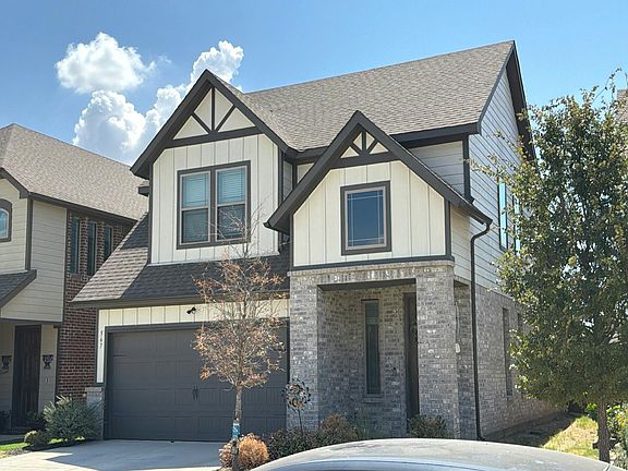 2nd image of 567 Ruthye Ln