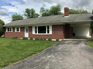 1681 Mount Tabor Rd, Blacksburg, VA 24060