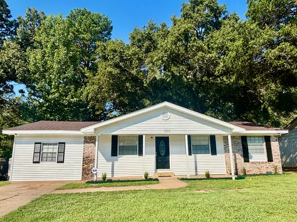 1800 Green Acres Rd, Jacksonville, AR 72076