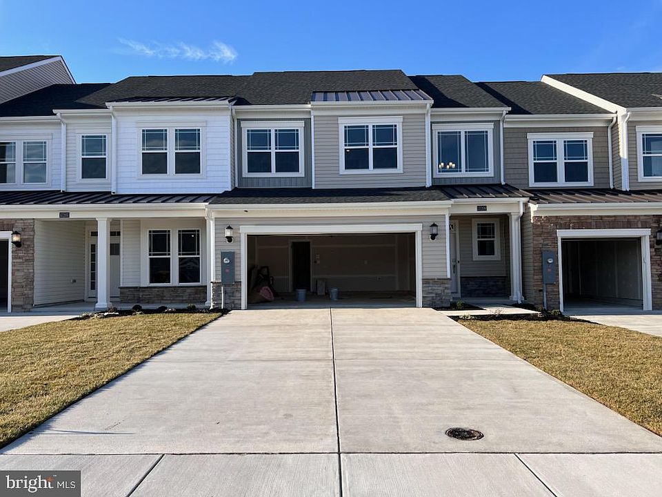 1st image of 37209 Fayetteville Ct
