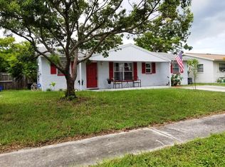 8460 81st Way, Seminole, FL 33777