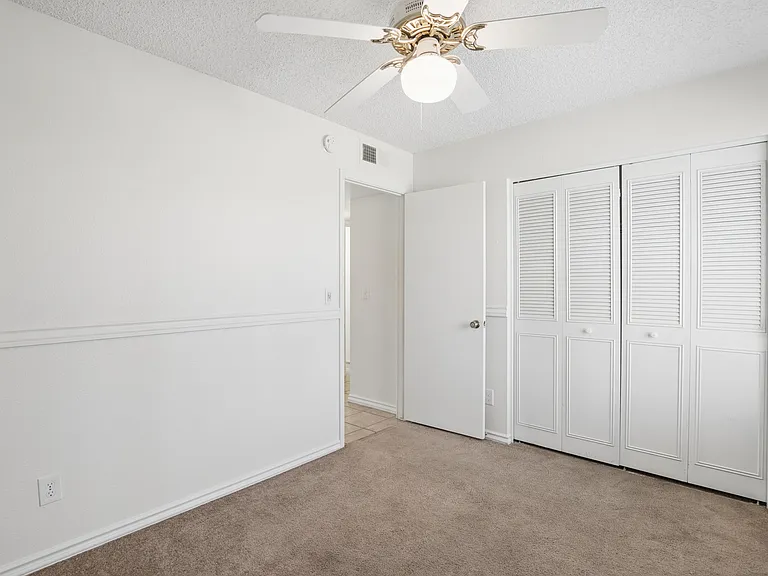 737 W El Prado Rd — Photo 22
