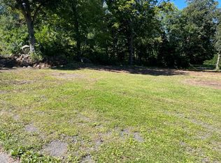 78 Daniel Shays Hwy, Belchertown, MA 01007
