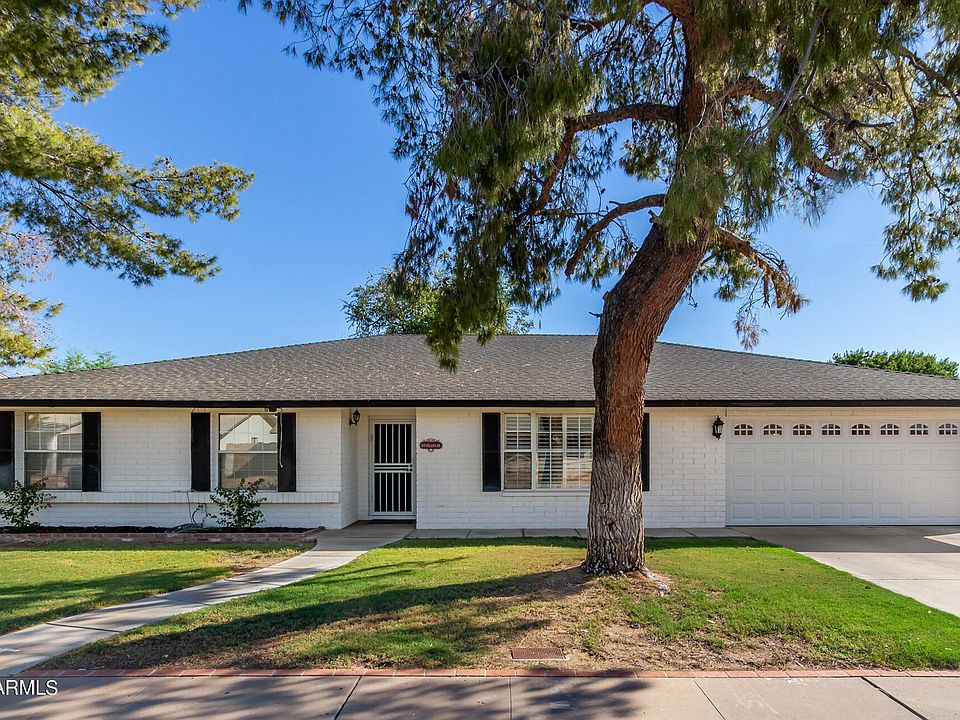 1st image of 307 E HELENA Drive