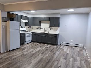 521 S Green Oaks Ct #7, Addison, IL 60101