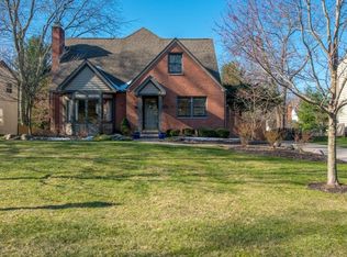 1913 Hillside Dr, Columbus, OH 43221