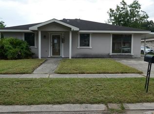 1273 Luling Estates Dr, Luling, LA 70070