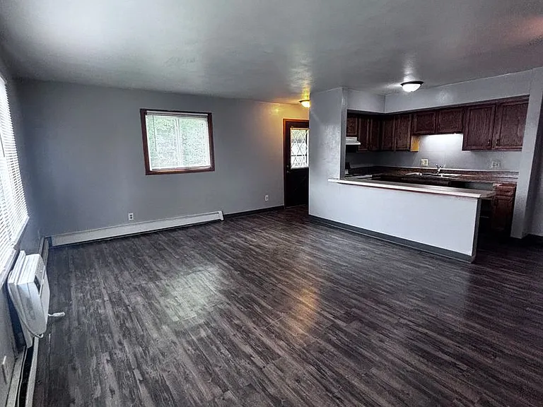 440 W Calumet St — Photo 7