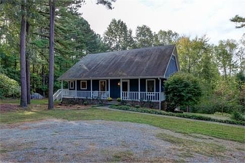 1st image of 450 Belmont Rd