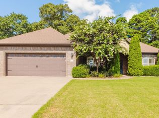 907 Hunter Lee Dr, Bryant, AR 72022