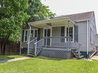 658 8th St NE, Pulaski, VA 24301