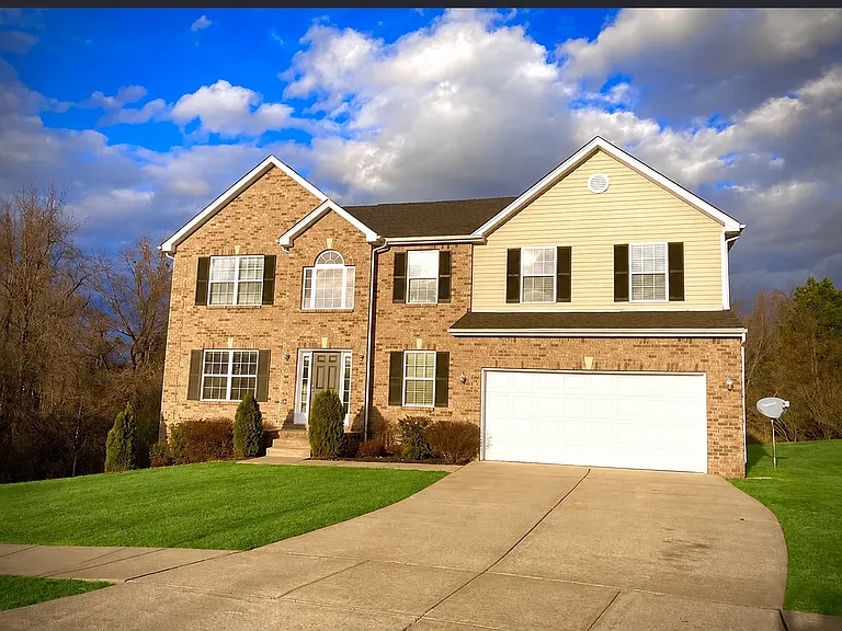 983 Acadia Ct — Photo 1