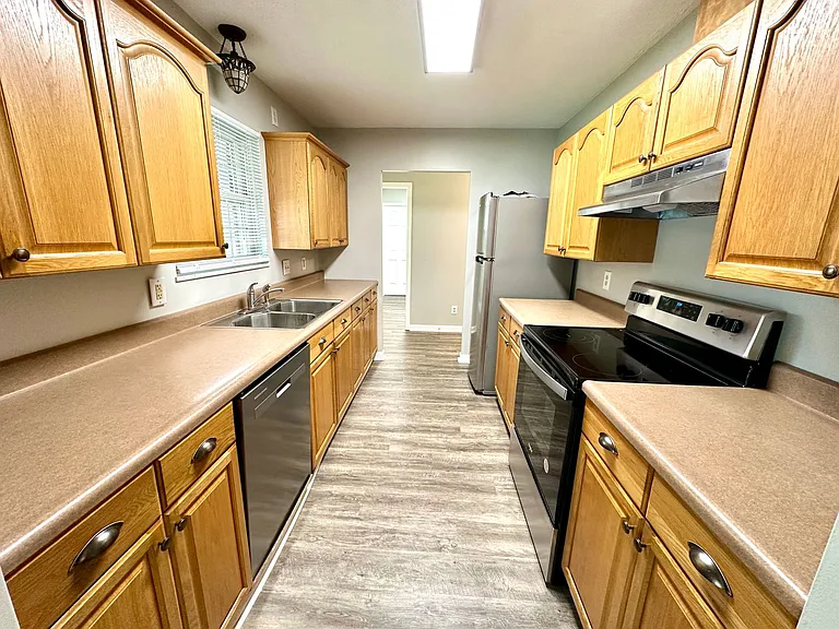 4532 Timberwilde Dr — Photo 4