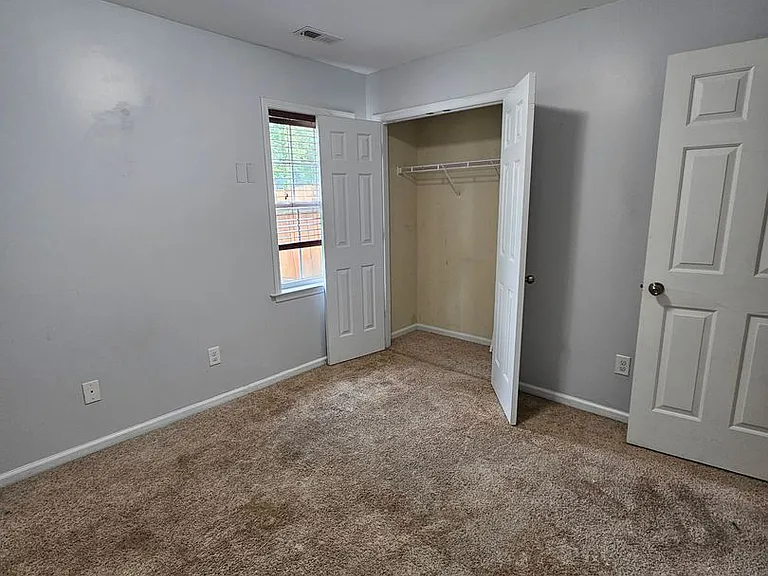 307 Big Tree Ln — Photo 15