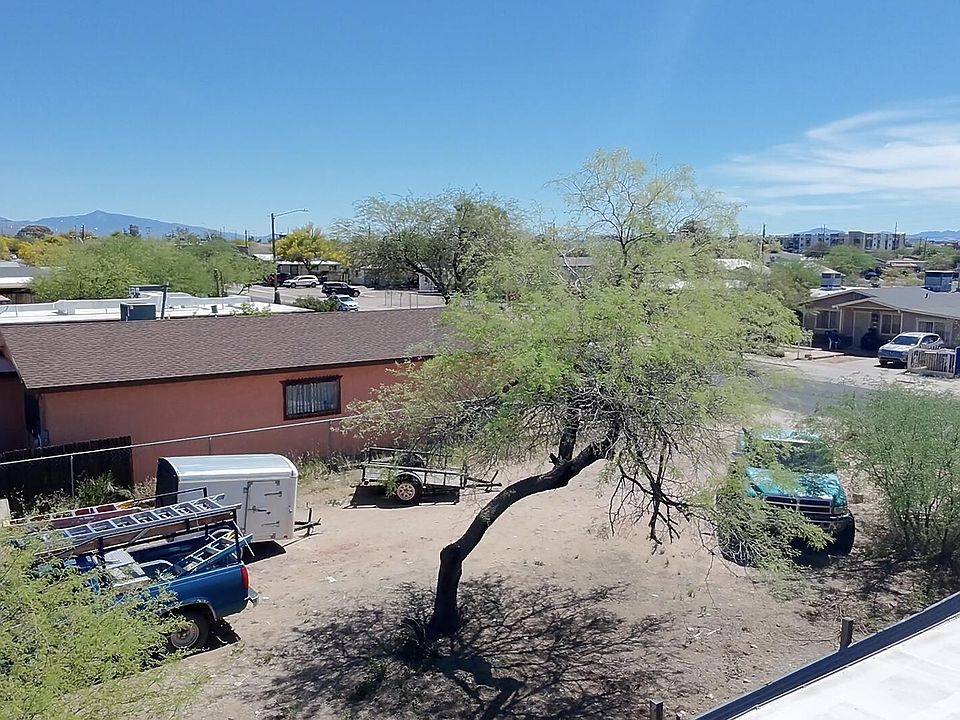 2nd image of E 33rd 13 Tucson #13