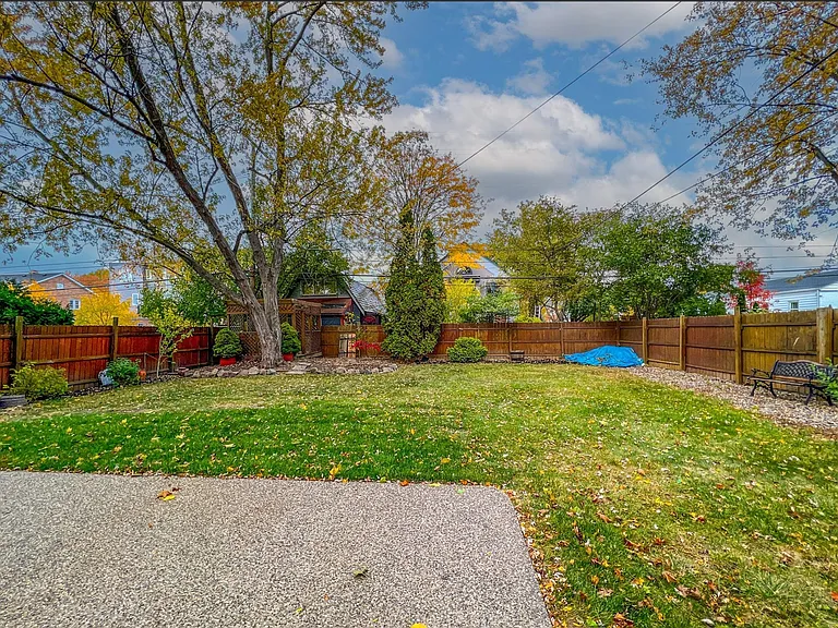 4214 Berkshire Rd — Photo 20