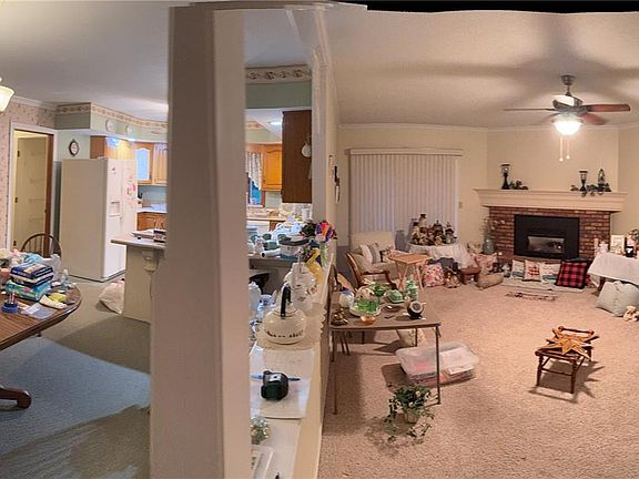 3rd image of 16019 Rivershore Ln